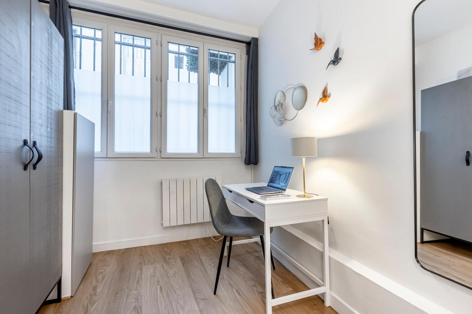 Sweett - Temple Apartment Париж Стая снимка